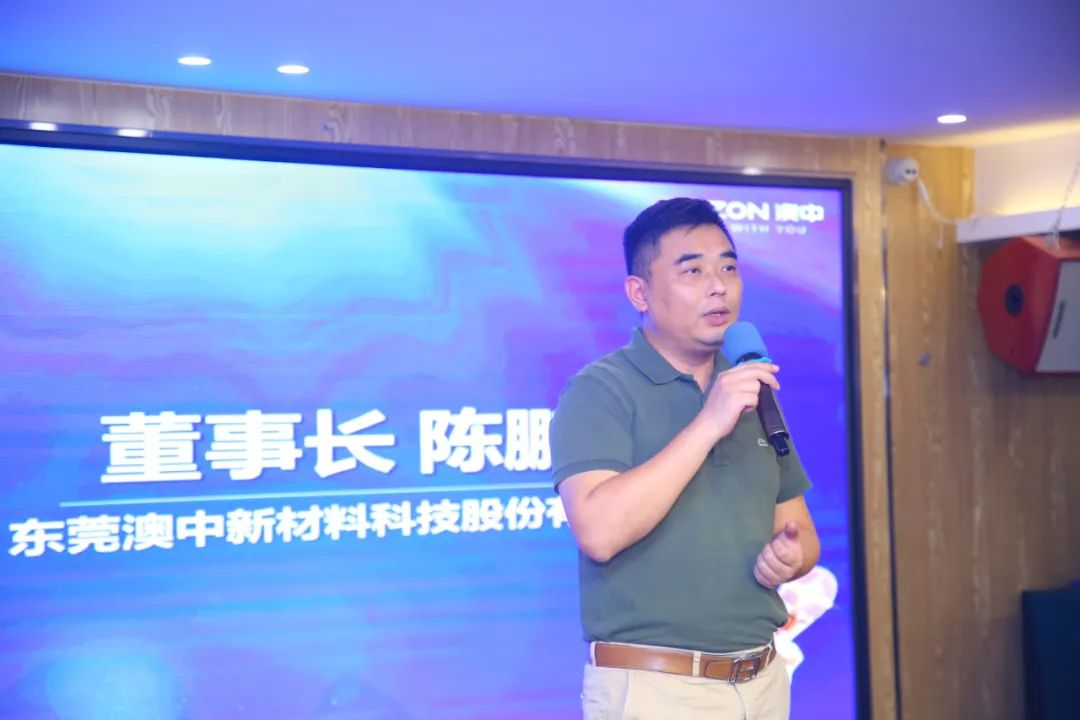 猫九酱sakura菠萝社12