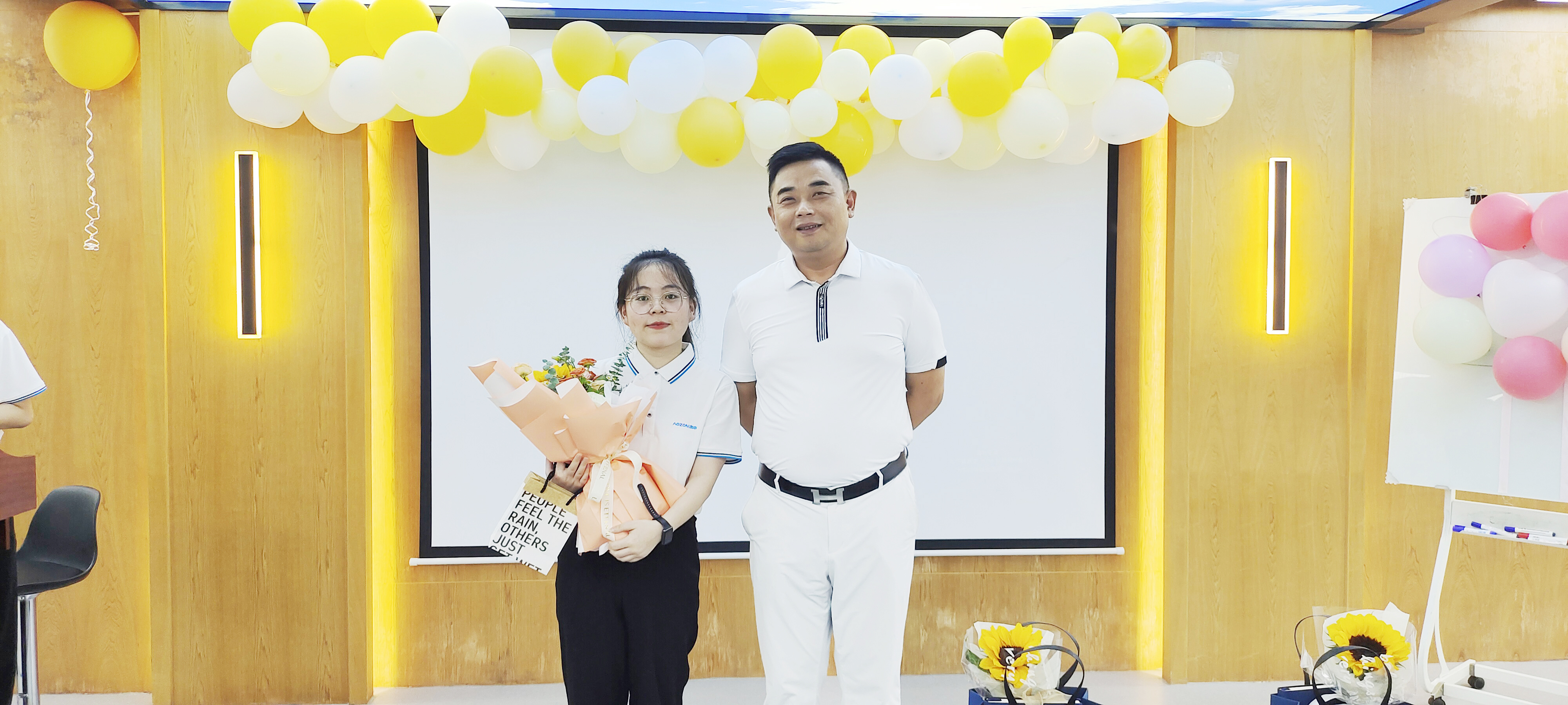 猫九酱sakura菠萝社12