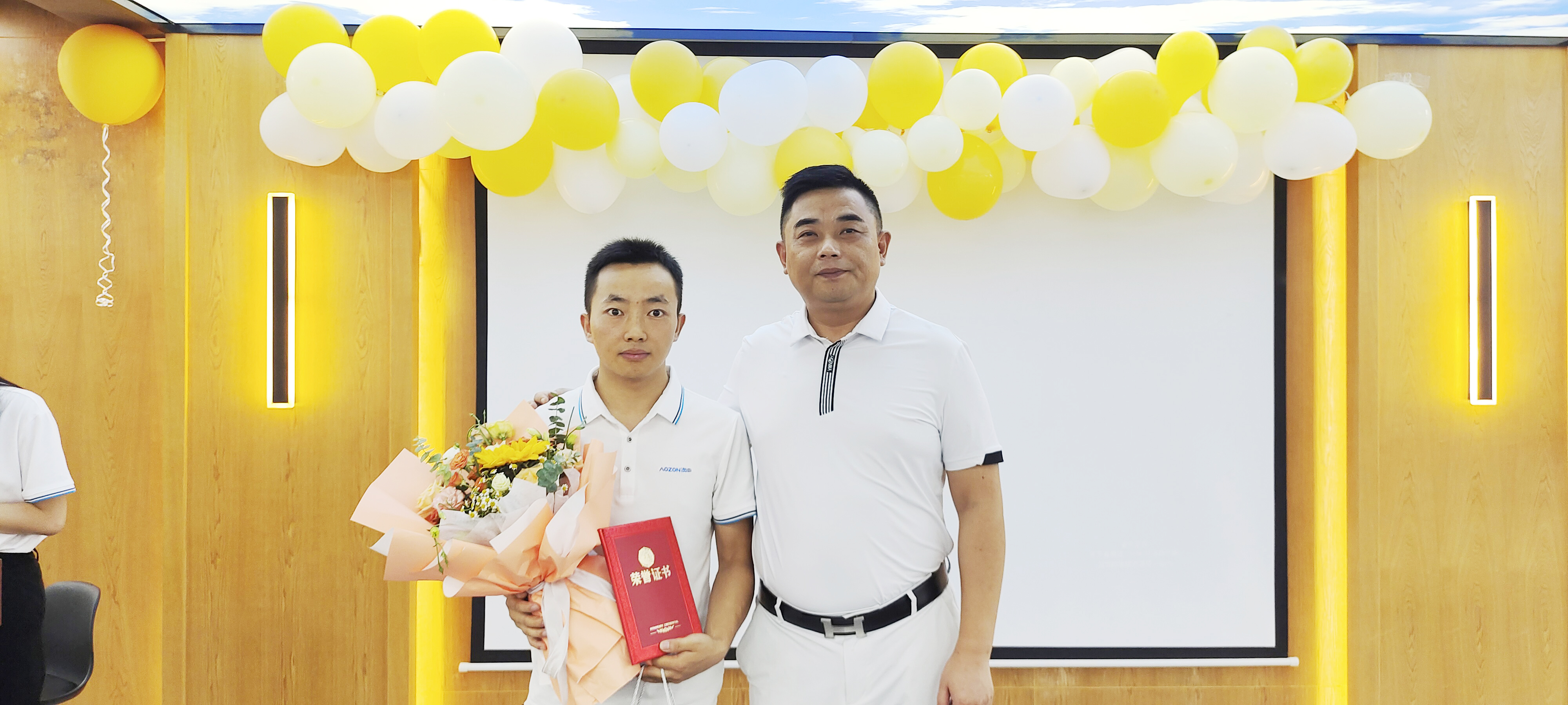 猫九酱sakura菠萝社12