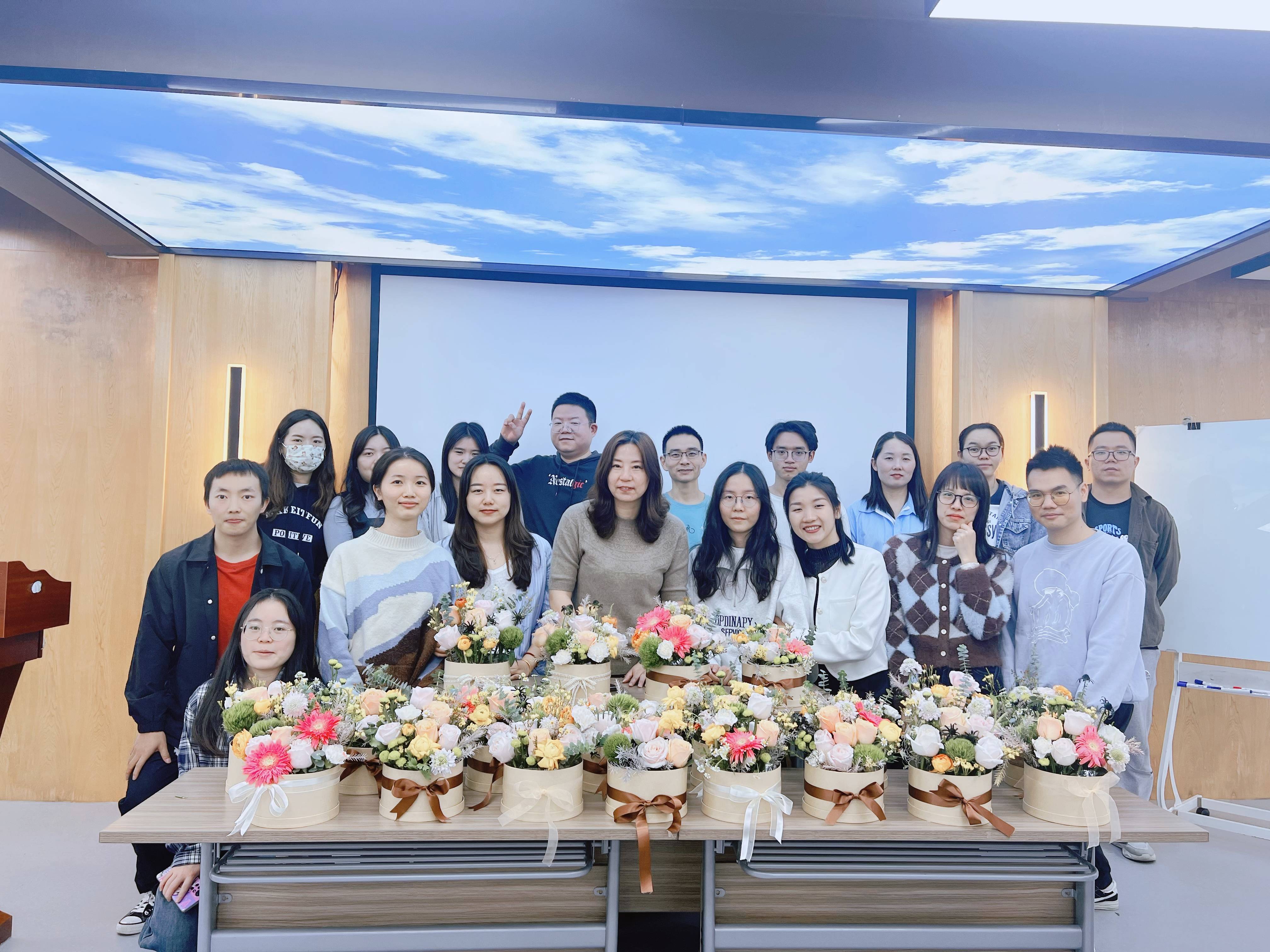 猫九酱sakura菠萝社12